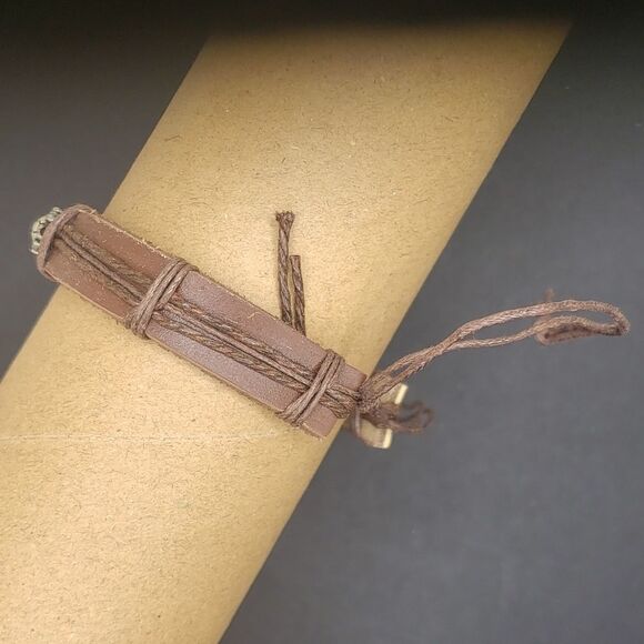 Brown turtle handmade pu leather  bracelet - Picture 2 of 2
